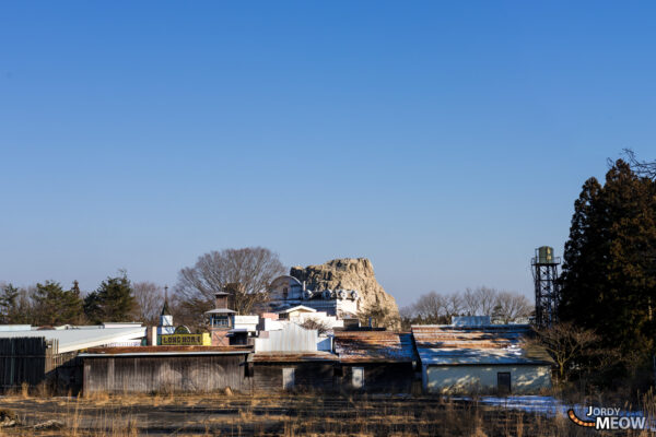 Explore the eerie ruins of an abandoned Western Village theme park in Kanto, Japan.