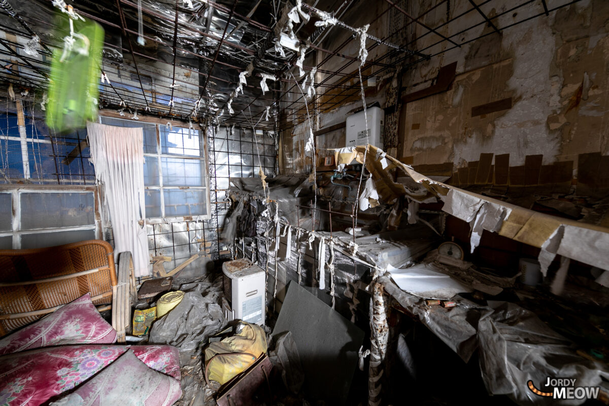 Unsettling Abandoned Japanese Asylum: Urban Exploration Nightmare